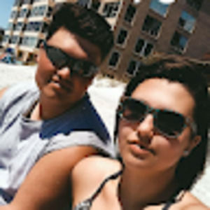 Meet your Posher, Oakly